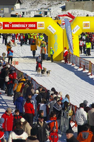 Kynologická revue - www.dogsk.sk