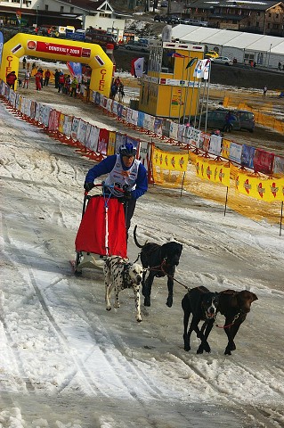 Kynologická revue * www.dogsk.sk * www.eurodog.eu