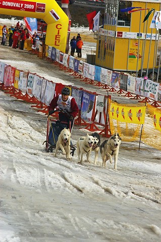 Kynologická revue * www.dogsk.sk * www.eurodog.eu