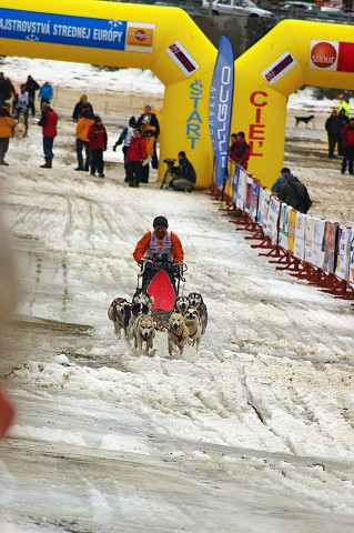 Kynologická revue * www.dogsk.sk * www.eurodog.eu