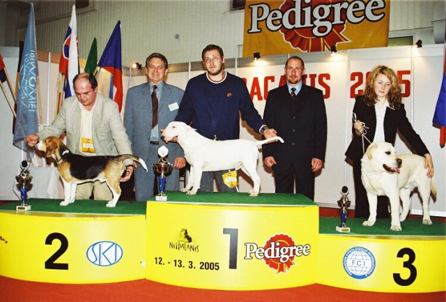 Kynologická revue - www.dogsk.sk