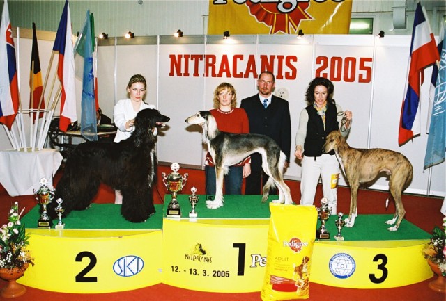 Kynologická revue - www.dogsk.sk
