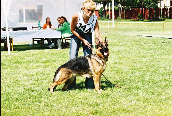Kynologická revue - www.dogsk.sk