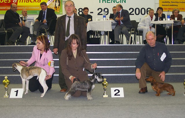 Kynologická revue - www.dogsk.sk