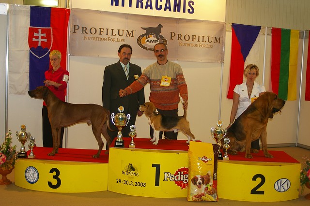 Kynologická revue - www.dogsk.sk