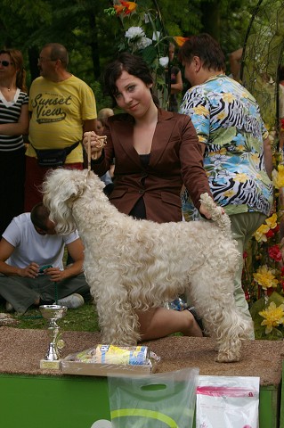 Kynologická revue - www.dogsk.sk