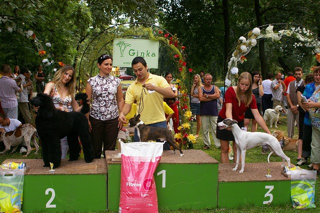 Kynologická revue - www.dogsk.sk