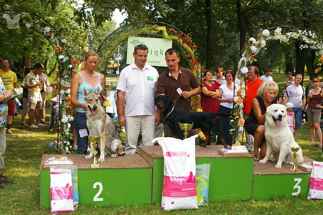 Kynologická revue - www.dogsk.sk