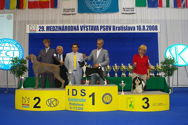 Kynologická revue - www.dogsk.sk
