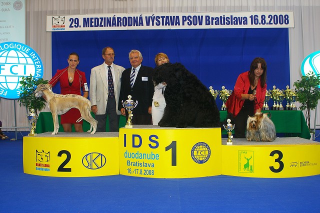 Kynologická revue - www.dogsk.sk