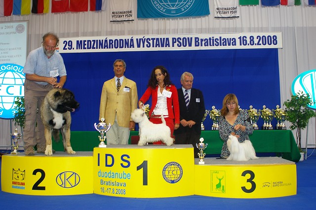Kynologická revue - www.dogsk.sk