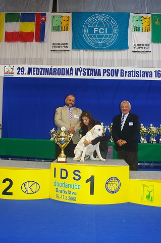 Kynologická revue - www.dogsk.sk