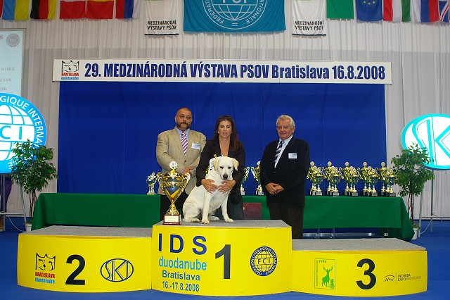 Kynologická revue - www.dogsk.sk