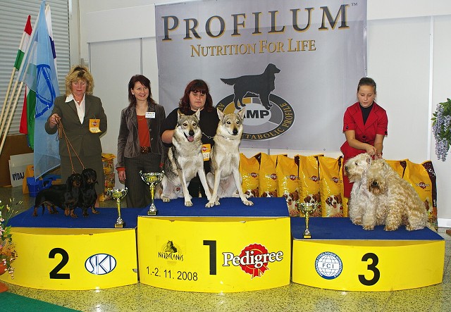 Kynologická revue - www.dogsk.sk