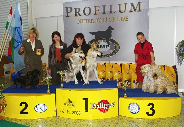 Kynologická revue - www.dogsk.sk