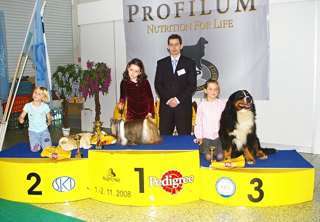 Kynologická revue - www.dogsk.sk