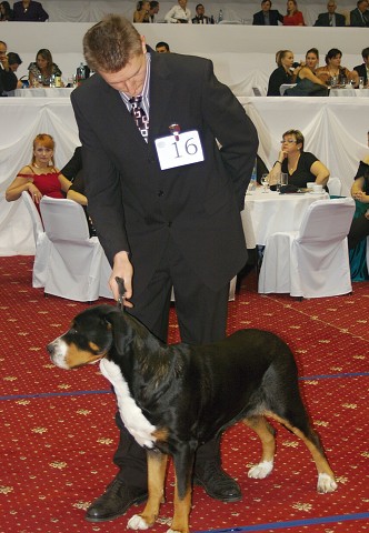 Kynologická revue - www.dogsk.sk