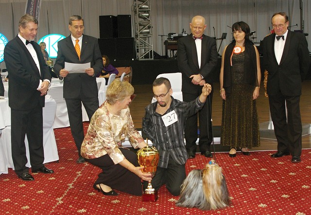 Kynologická revue - www.dogsk.sk