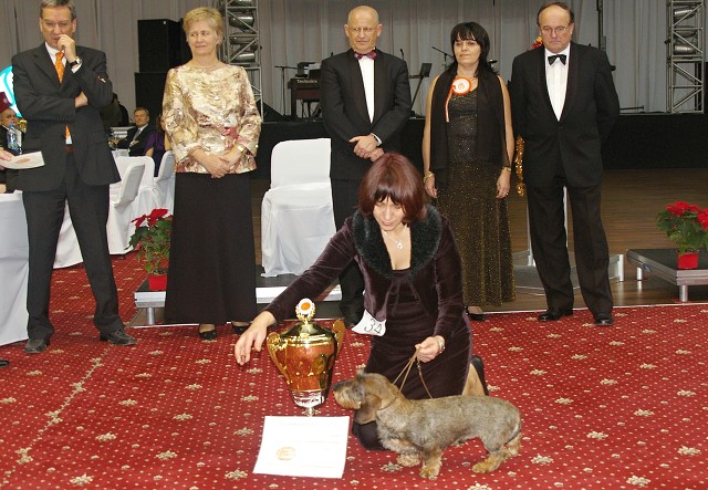 Kynologická revue - www.dogsk.sk
