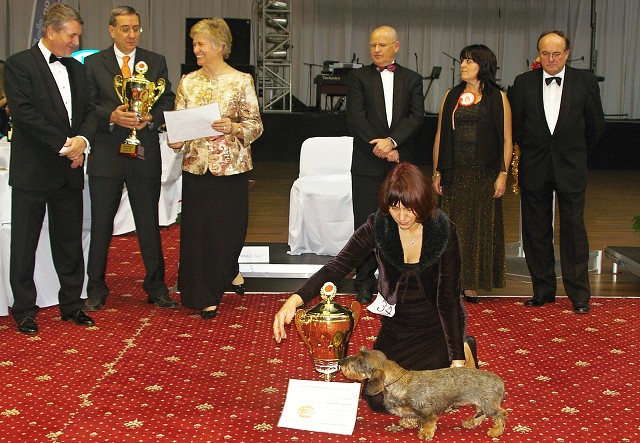 Kynologická revue - www.dogsk.sk