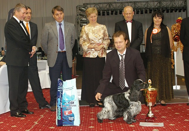 Kynologická revue - www.dogsk.sk
