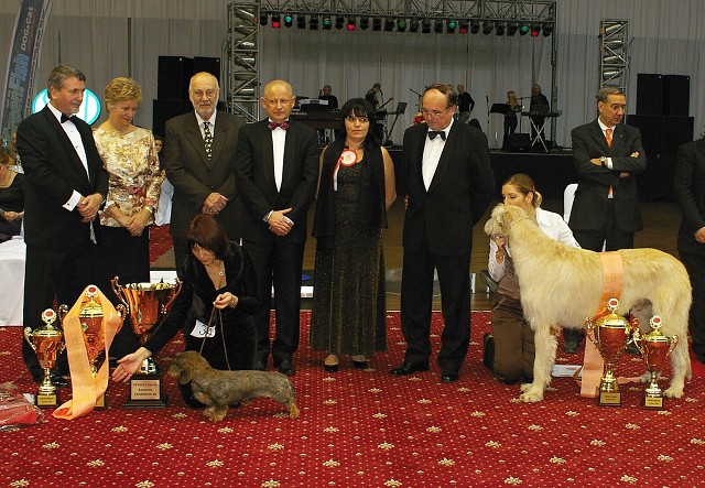 Kynologická revue - www.dogsk.sk