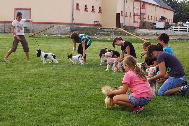 Kynologická revue * Z POLYTANU * EUKANUBA