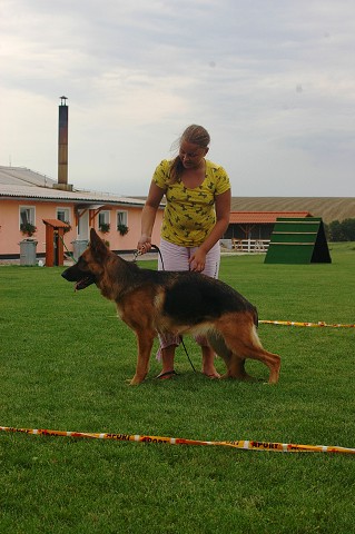 Kynologická revue * Z POLYTANU * EUKANUBA