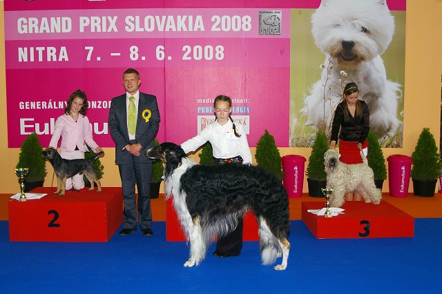 Kynologická revue - www.dogsk.sk