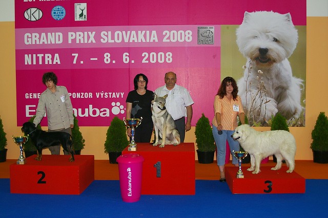 Kynologická revue - www.dogsk.sk