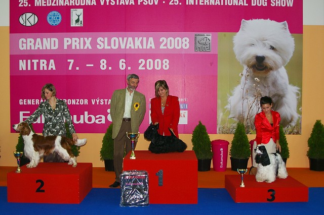 Kynologická revue - www.dogsk.sk