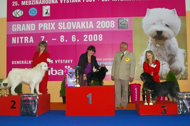 Kynologická revue - www.dogsk.sk