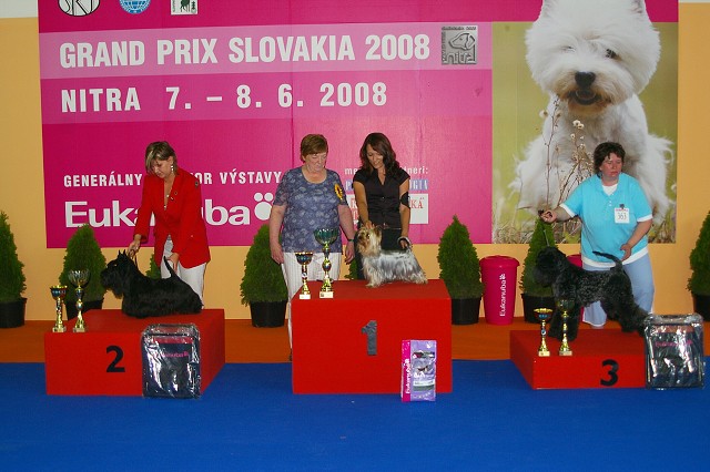 Kynologická revue - www.dogsk.sk