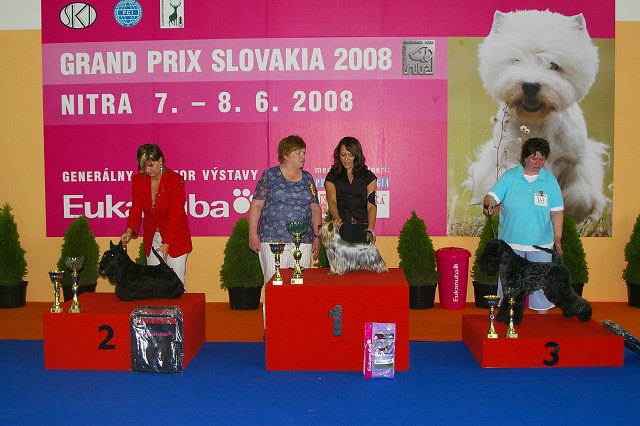 Kynologická revue - www.dogsk.sk