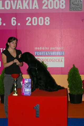 Kynologická revue - www.dogsk.sk