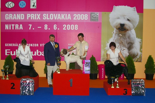 Kynologická revue - www.dogsk.sk
