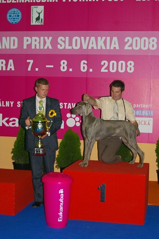 Kynologická revue - www.dogsk.sk