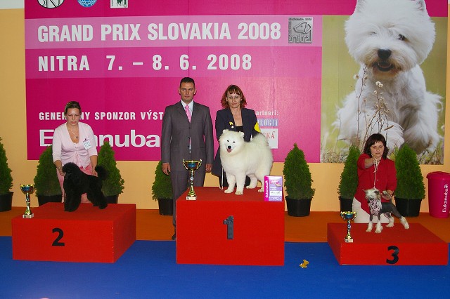Kynologická revue - www.dogsk.sk