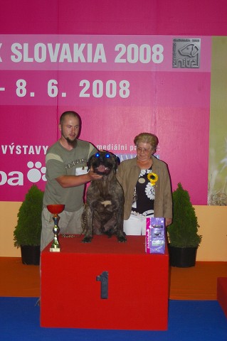 Kynologická revue - www.dogsk.sk