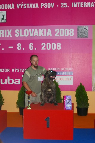 Kynologická revue - www.dogsk.sk