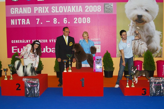 Kynologická revue - www.dogsk.sk