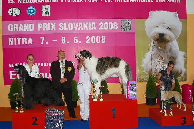 Kynologická revue - www.dogsk.sk