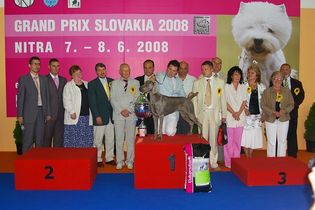 Kynologická revue - www.dogsk.sk
