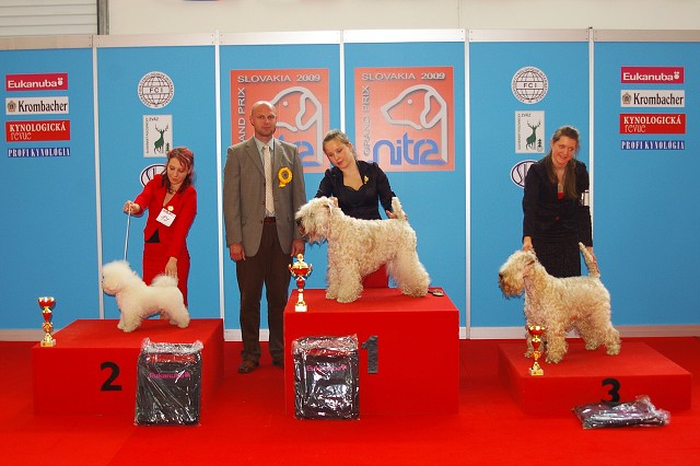 Kynologická revue - www.dogsk.sk - www.eurodog.eu