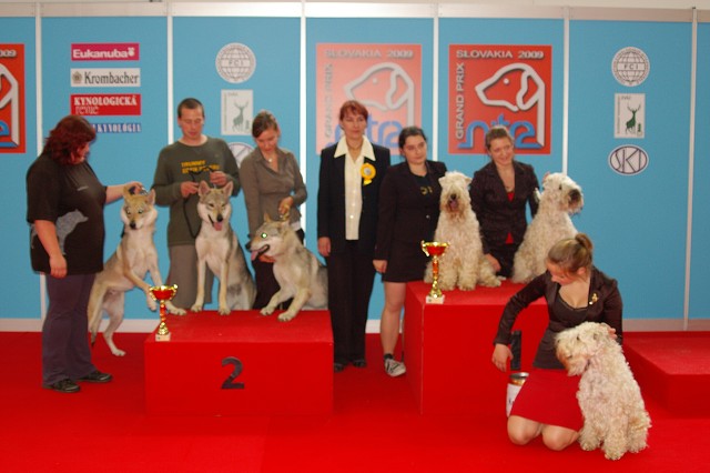 Kynologická revue - www.dogsk.sk - www.eurodog.eu