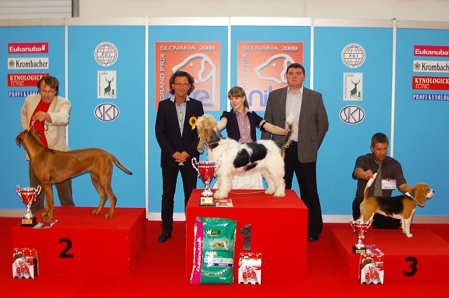 Kynologická revue - www.dogsk.sk - www.eurodog.eu
