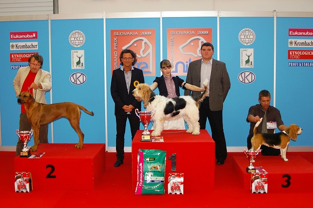 Kynologická revue - www.dogsk.sk - www.eurodog.eu