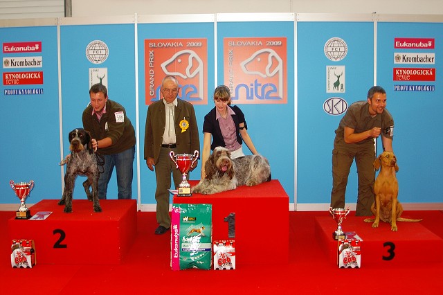Kynologická revue - www.dogsk.sk - www.eurodog.eu