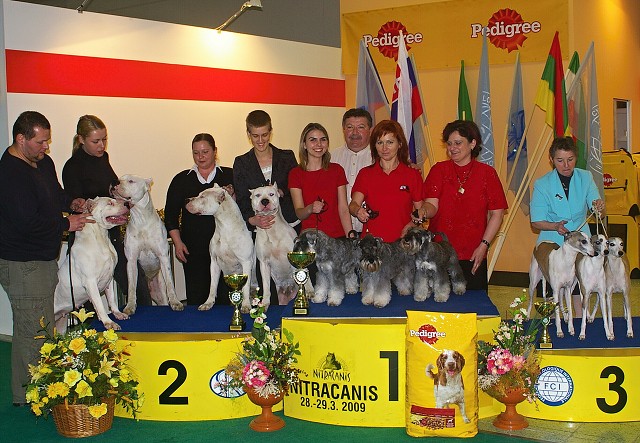 www.dogsk.sk * Kynologická revue * www.eurodog.eu