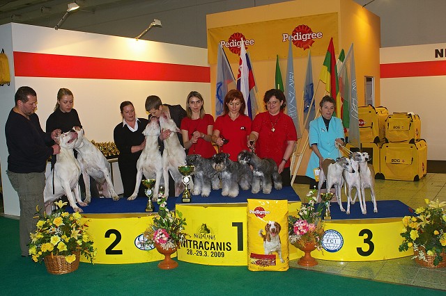 www.dogsk.sk * Kynologická revue * www.eurodog.eu